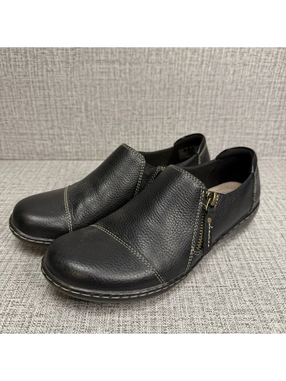 Clarks Shoes Womens Size 7 M Black Leather Cora Harbor Casual Comfort Zip-up